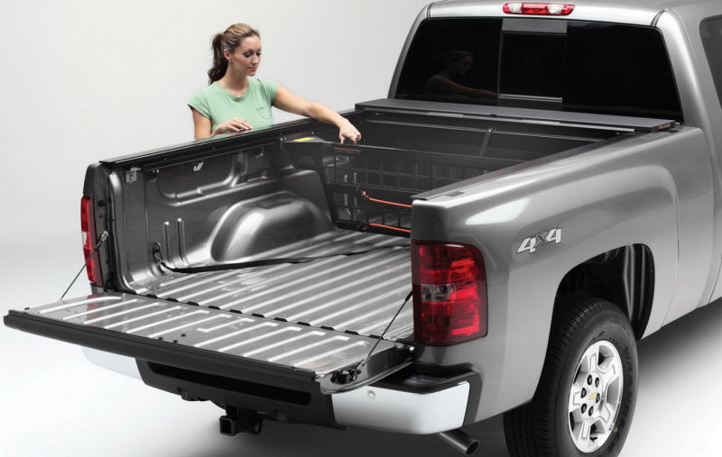 Roll-N-Lock 2019 fits Chevy Silverado / GMC Sierra 1500 68in Cargo Manager